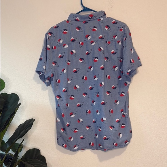 Union Large Men's Blue Patterned button up short sleeve Shirt - Picture 4 of 4